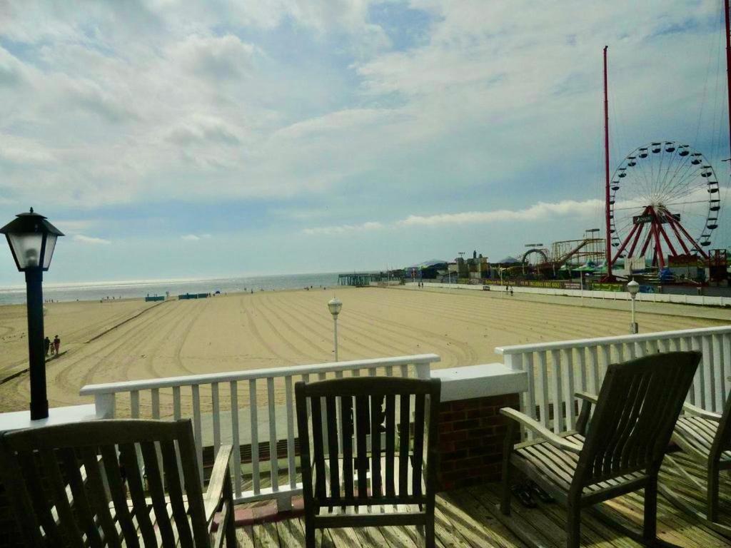 Atlantic Hotel, Inc Ocean City Exterior photo